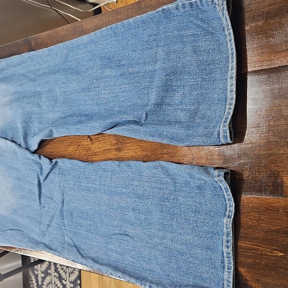Maurices Blue Straight Leg Jeans Comfortable Classic Style - Picture 5 of 13